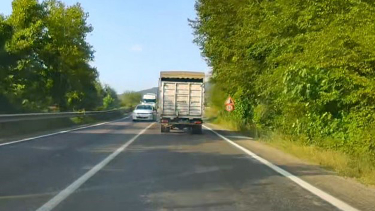 KAFA KAFAYA ÇARPIŞMAKTAN KURTULDU AMA CEZADAN KAÇAMADI