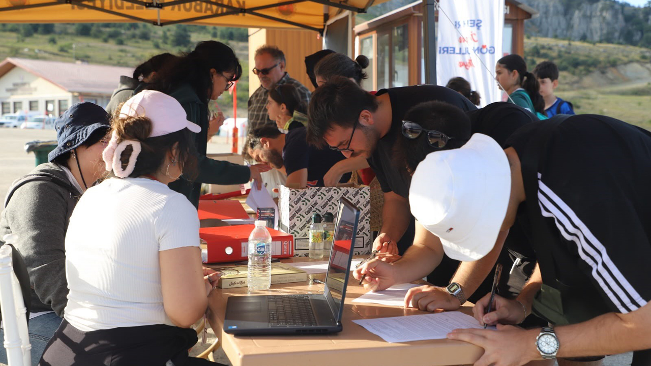 KELTEPE FESTİVALDE 3 BİN GÖKYÜZÜ MERAKLISINI AĞIRLADI