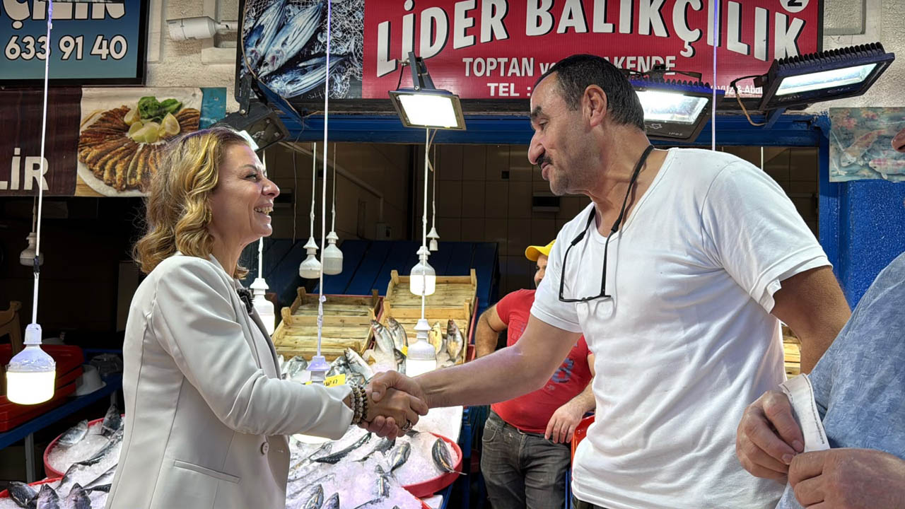 BAŞKAN KÖSE’DEN BALIK HALİ ESNAFINA SEZON ZİYARETİ
