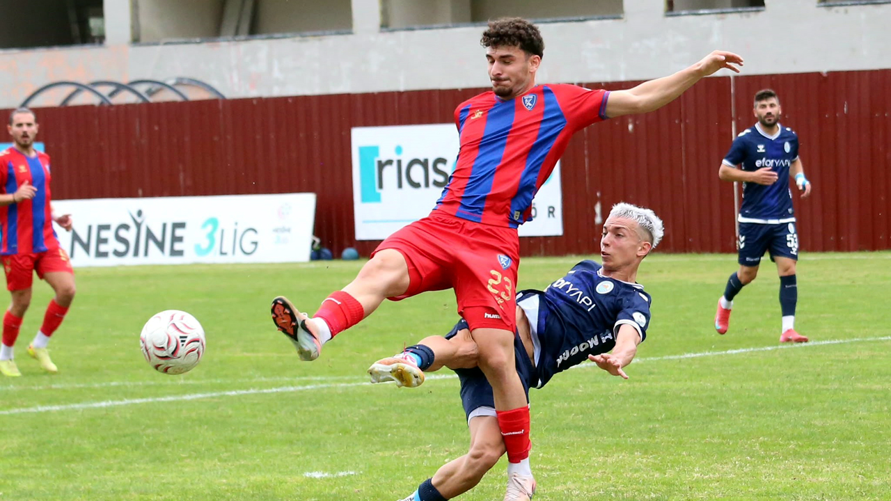 PAZARSPOR: 0 – KARABÜK İDMANYURDU SPOR:1