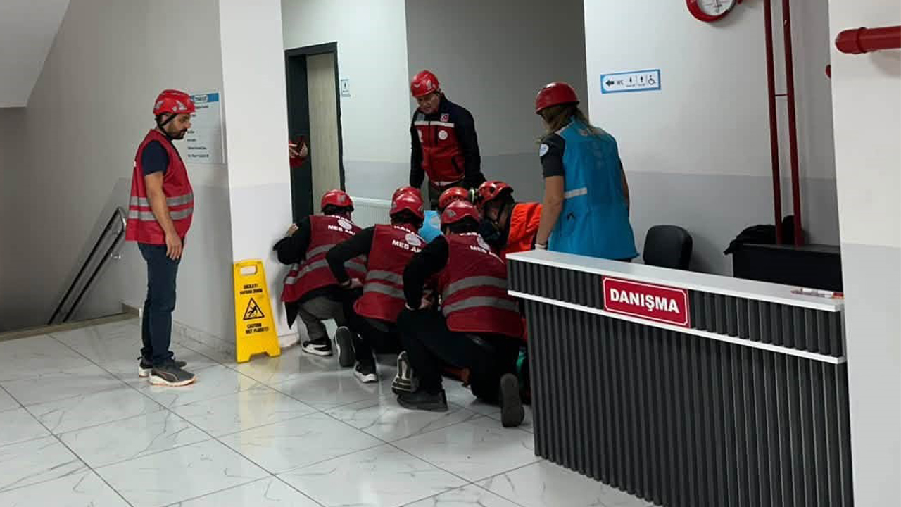 KARABÜK’TE AFET RİSKLERİNE KARŞI EĞİTİM
