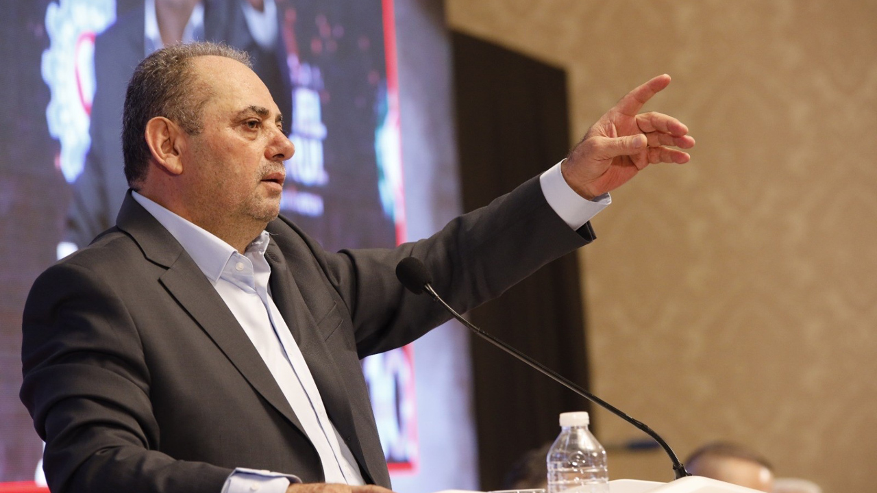 ÖZÇELİK-İŞ’TEN 750’DEN FAZLA ÖĞRENCİYE BURS DESTEĞİ